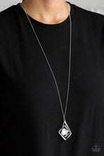 Load image into Gallery viewer, Paparazzi Jewelry Necklace A MODERN Citizen - White